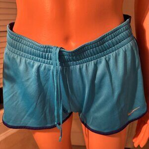 🩵 Nike Dri-FIT Women’s Blue Shorts w/ Purple Waistband – Size Small 🩵